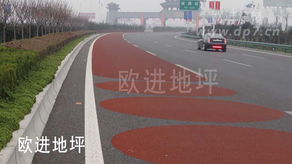 公交專用車道彩色路面zsjkw.cn